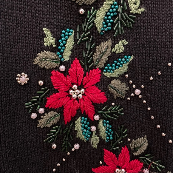 CHRISTMAS SWEATER Vintage Beaded & Warm - Picture 9 of 13